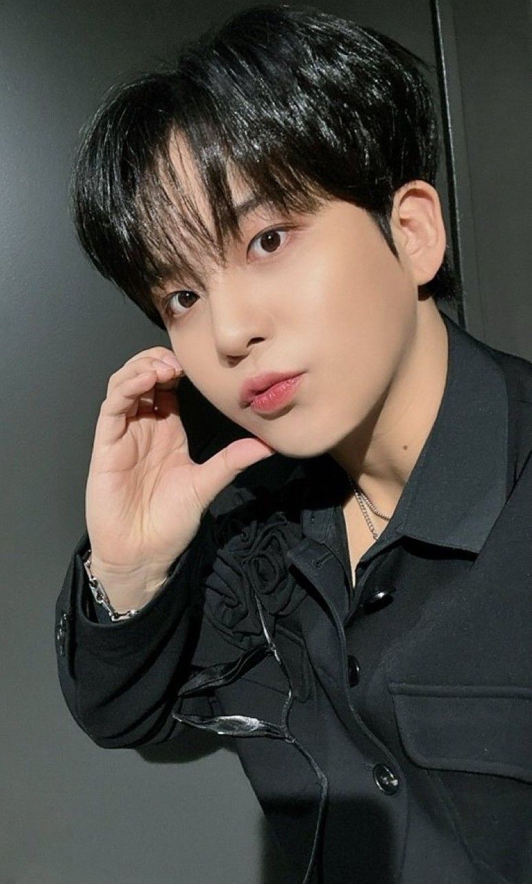 A moment captured by Jongho (ATEEZ)'s fan