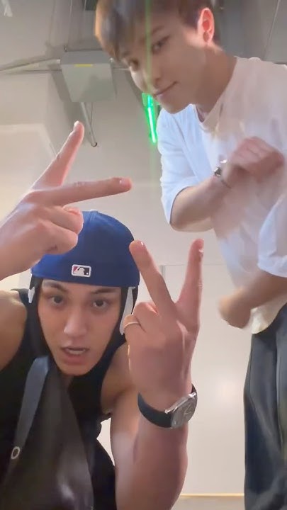Behind-the-scenes cut of SEVENTEEN