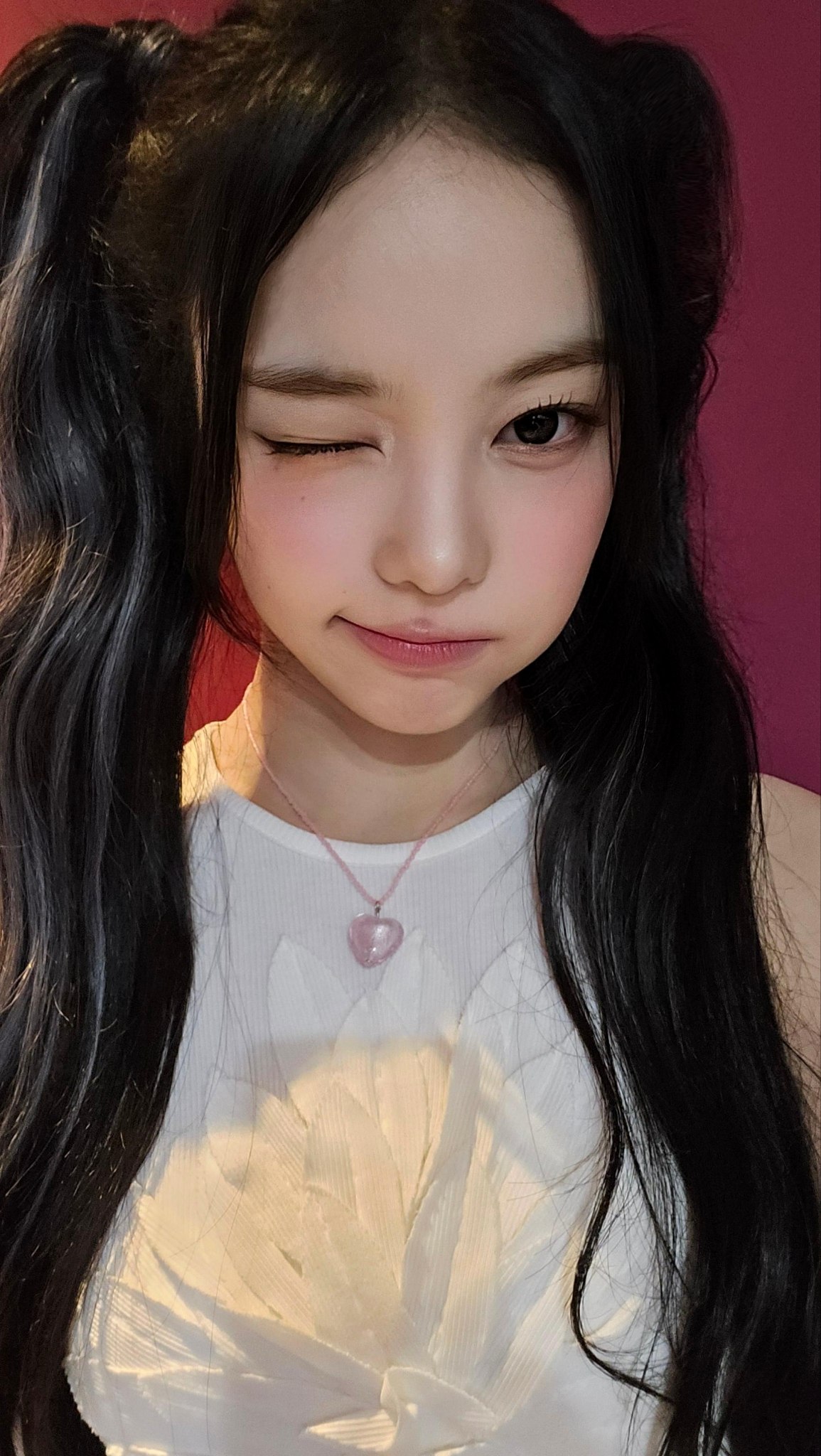 이안 (하츠투하츠)를 위해 팬들이 공유한 감성 배경화면