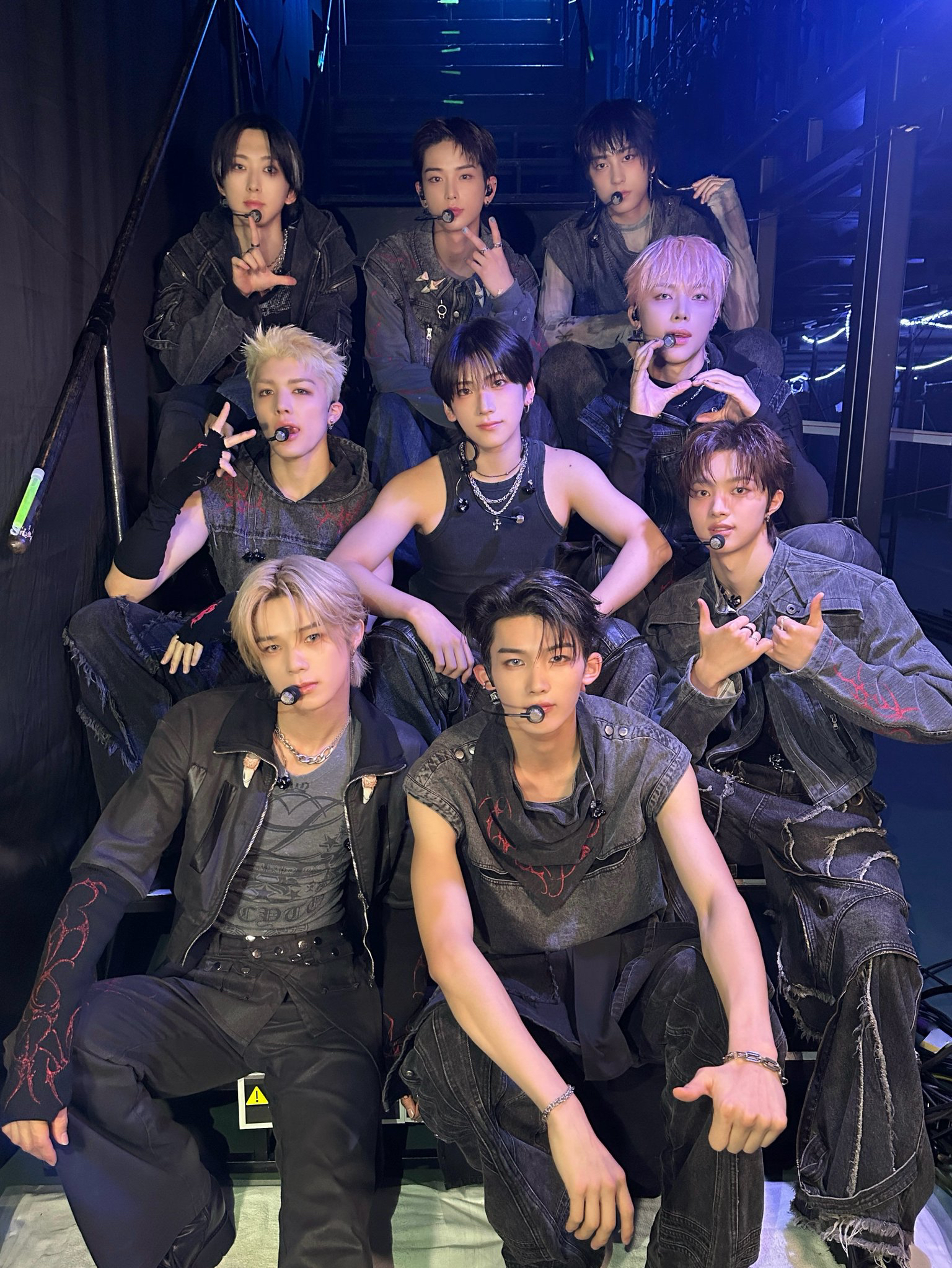 Behind-the-scenes cut of &TEAM