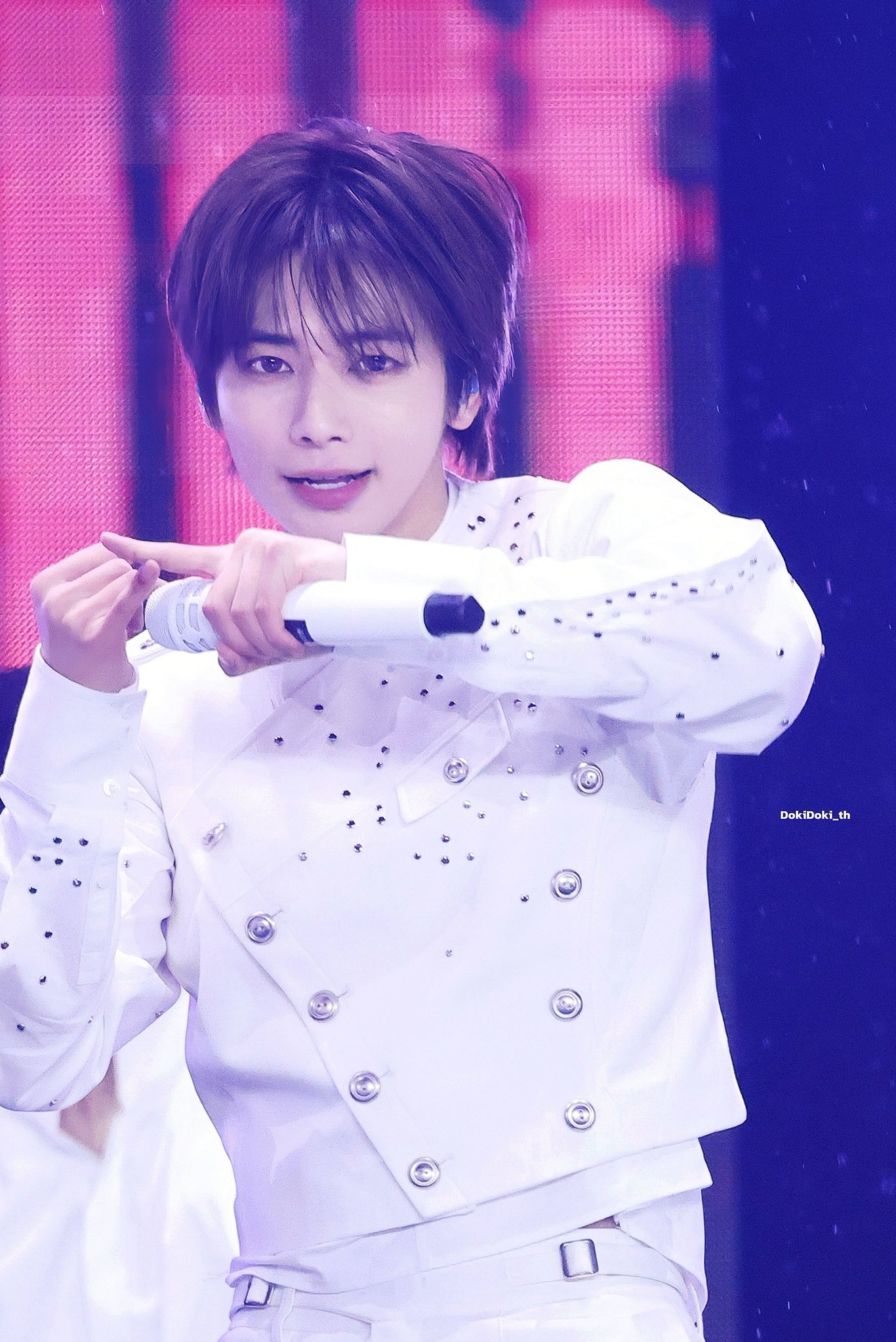 テヒョン (TOMORROW X TOGETHER)の最近の活動写真