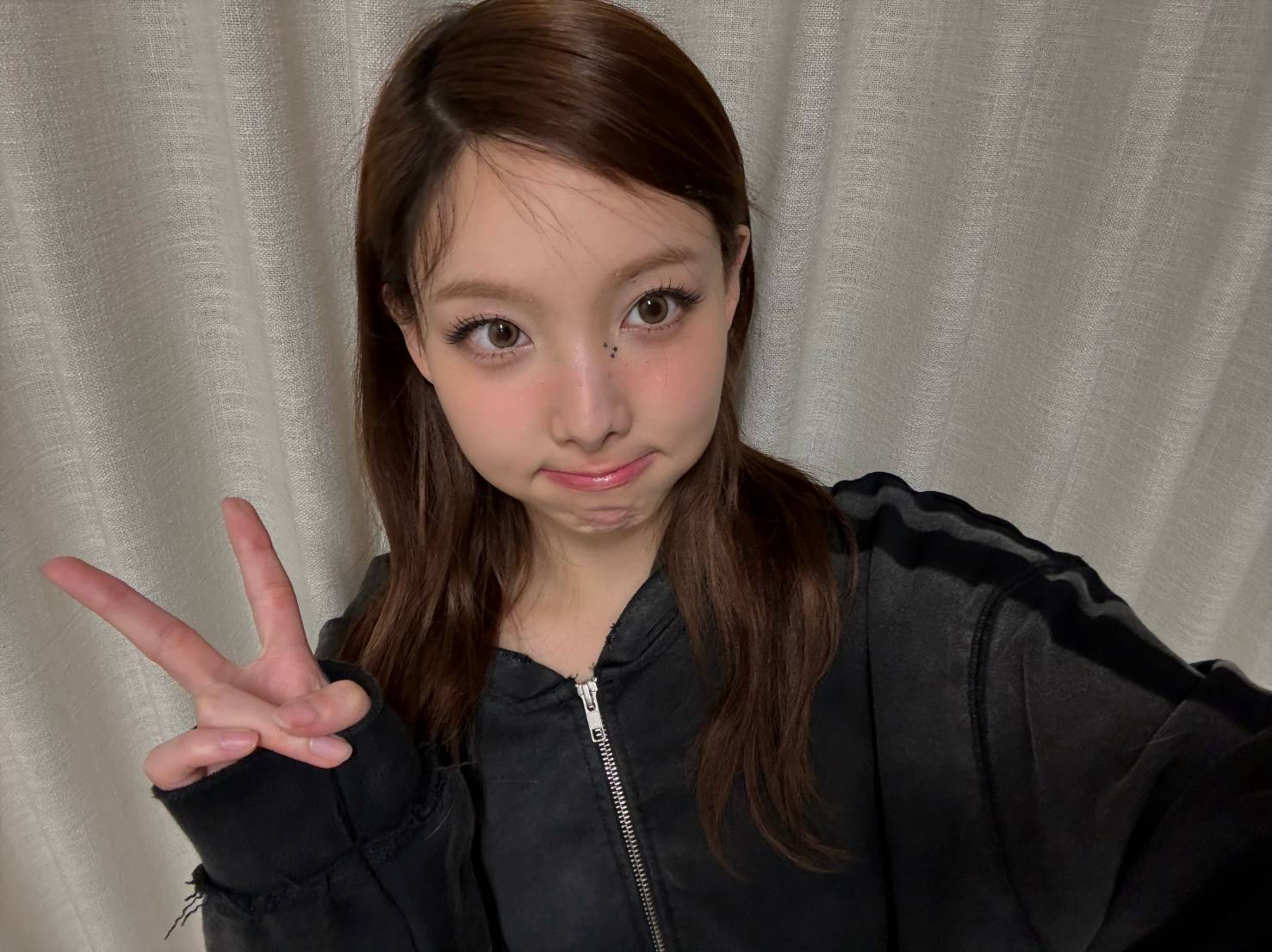 Latest photo of Nayeon (TWICE)