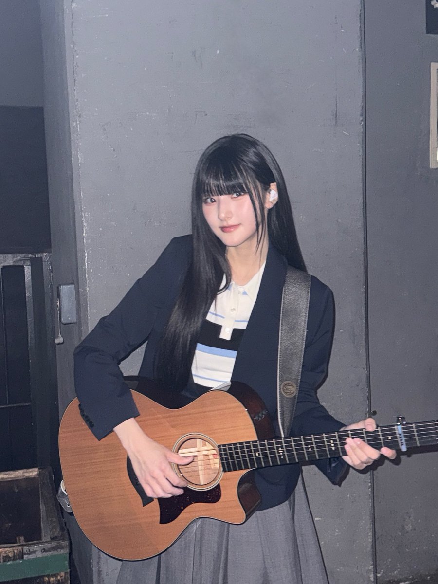 Behind-the-scenes cut of KISS OF LIFE