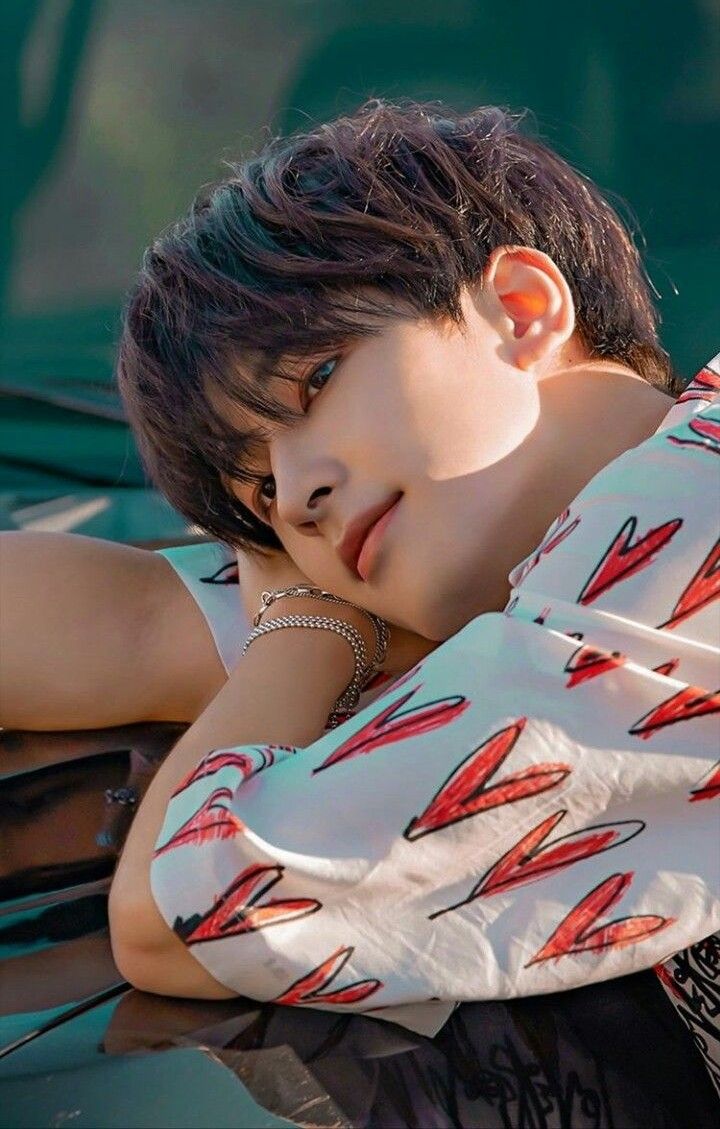 Latest photo of Wonwoo (SEVENTEEN)