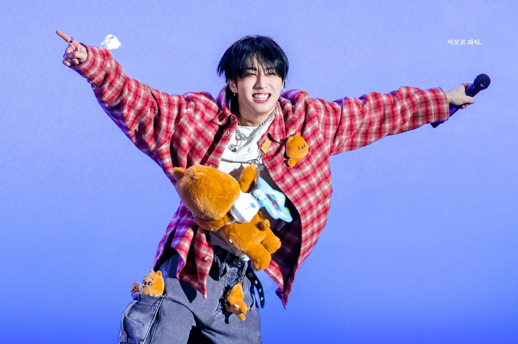 Latest photo of HAN (Stray Kids)