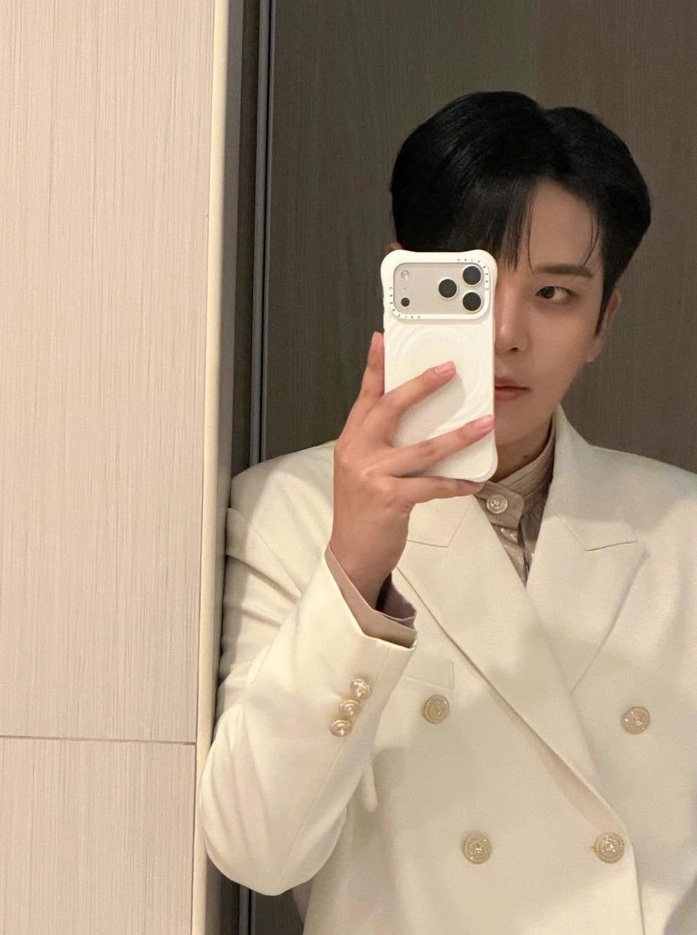 Foto terbaru Jongho (ATEEZ)