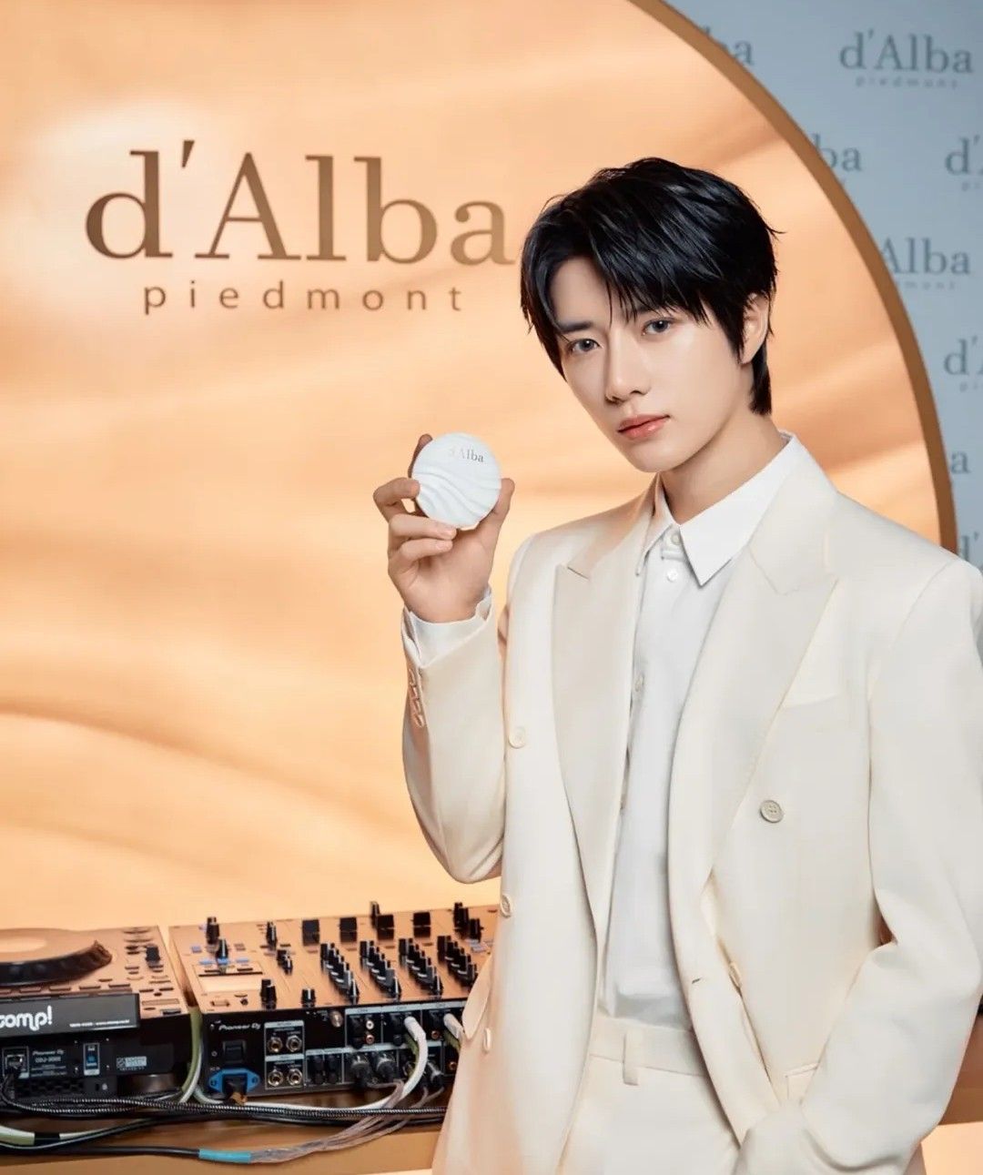 Behind-the-scenes cut of Beomgyu (TOMORROW X TOGETHER)