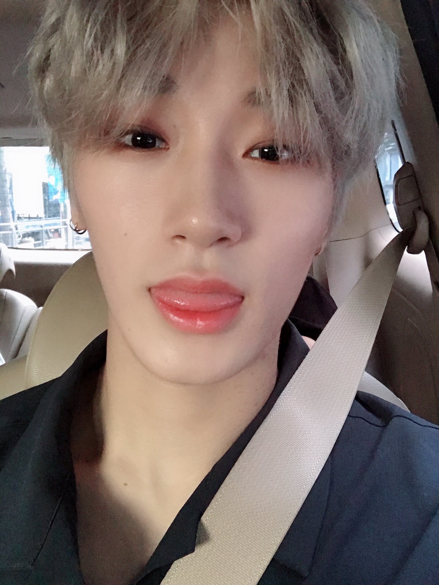 崔傘 (ATEEZ)的幕后花絮