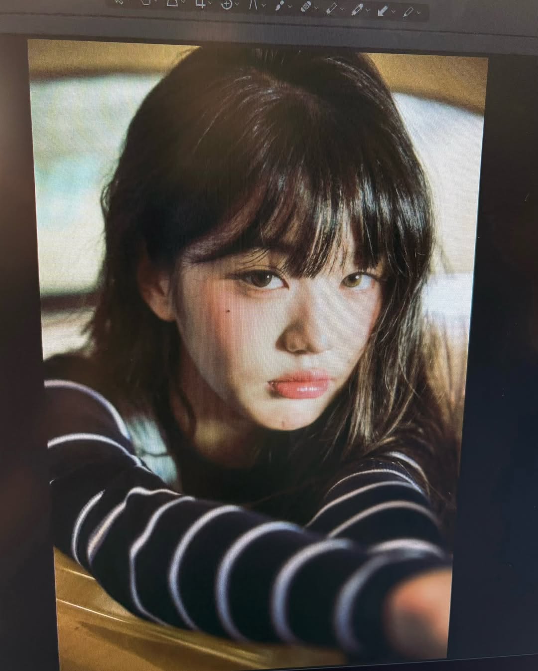 Recent activity shot of Jang Wonyoung (IVE)