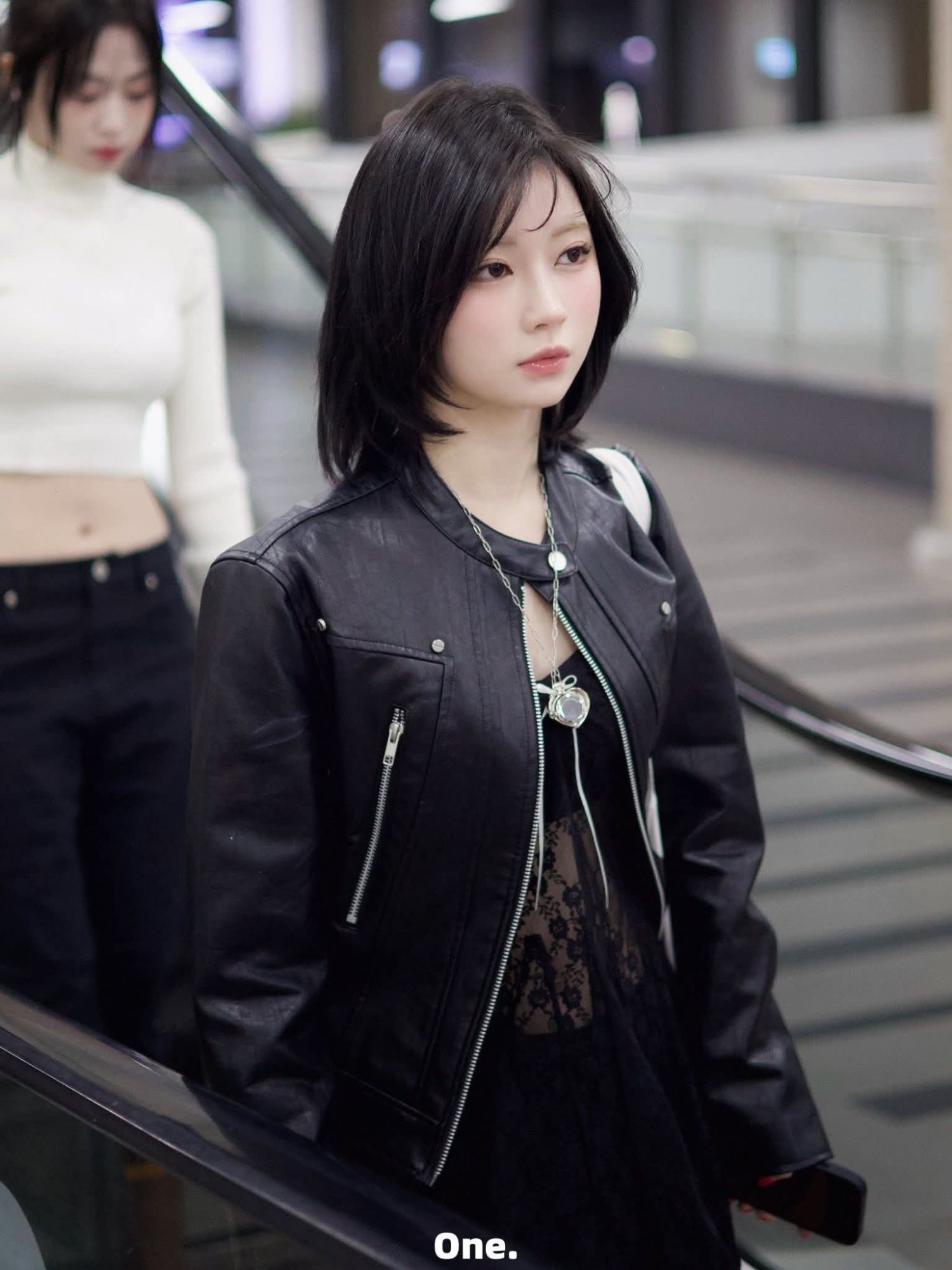 Behind-the-scenes cut of Asa (BABYMONSTER)