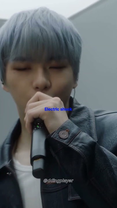 강다니엘의 비하인드 컷