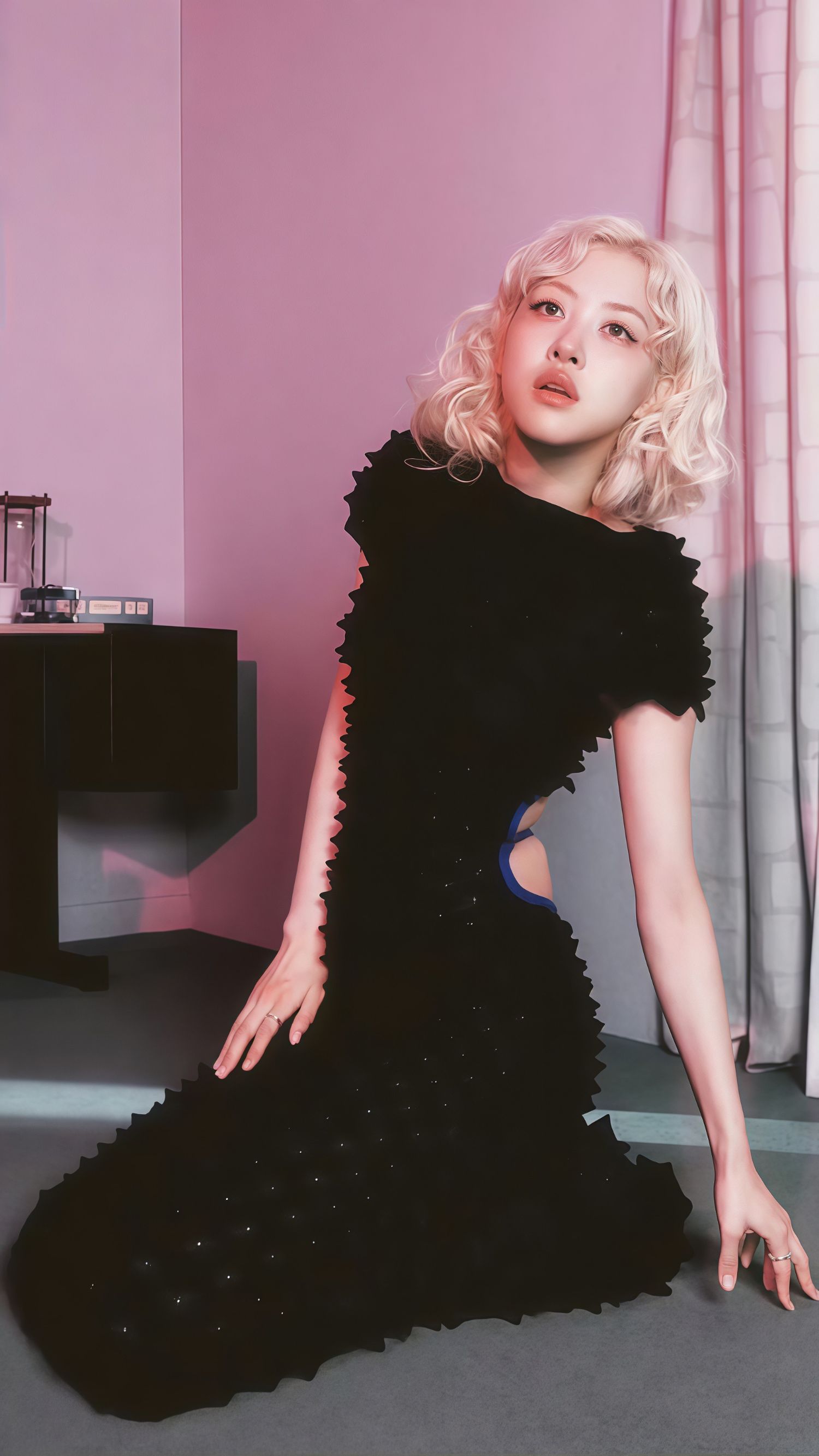 Behind-the-scenes cut of ROSÉ (BLACKPINK)