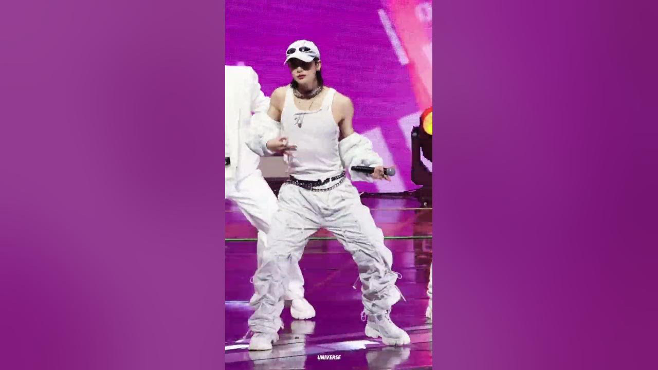 Behind-the-scenes cut of Hyunjin (Stray Kids)