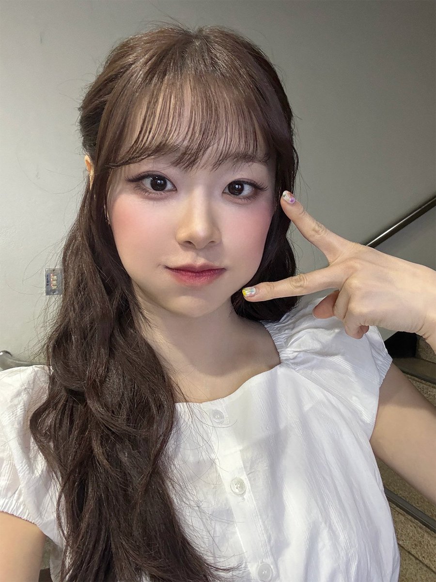 A moment captured by Chuu's fan