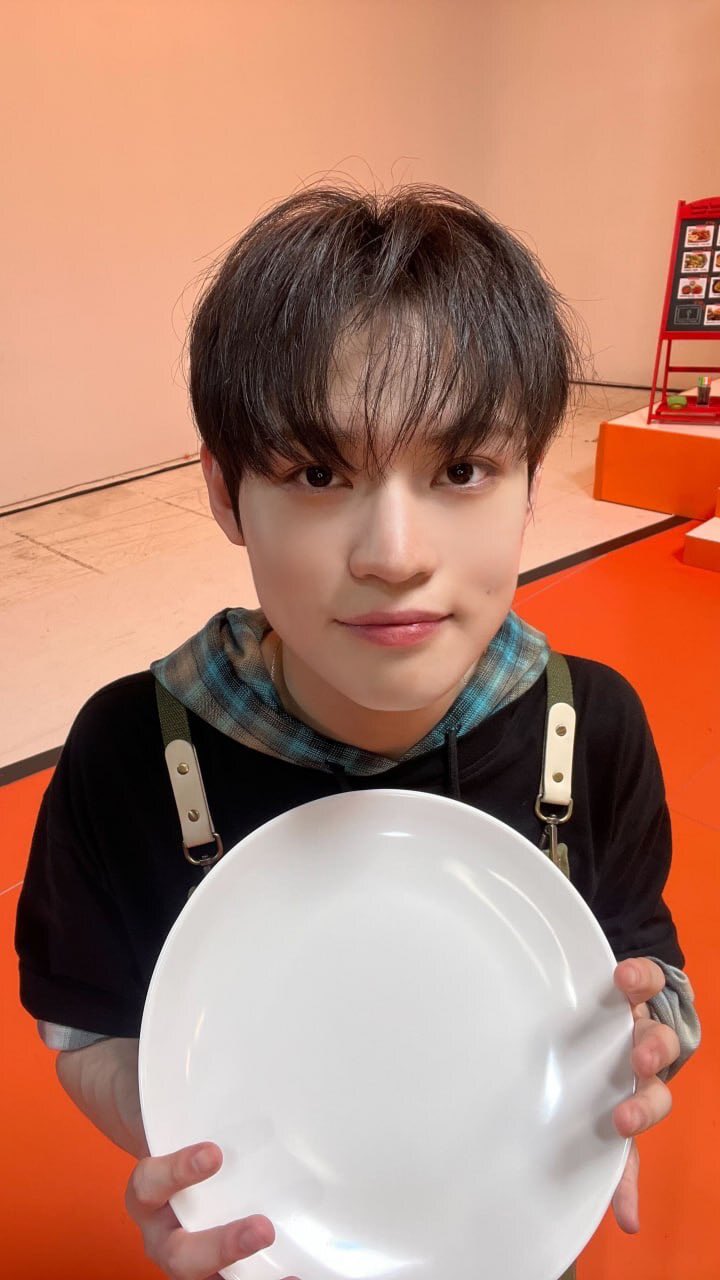 A moment captured by Chenle (NCT DREAM)'s fan