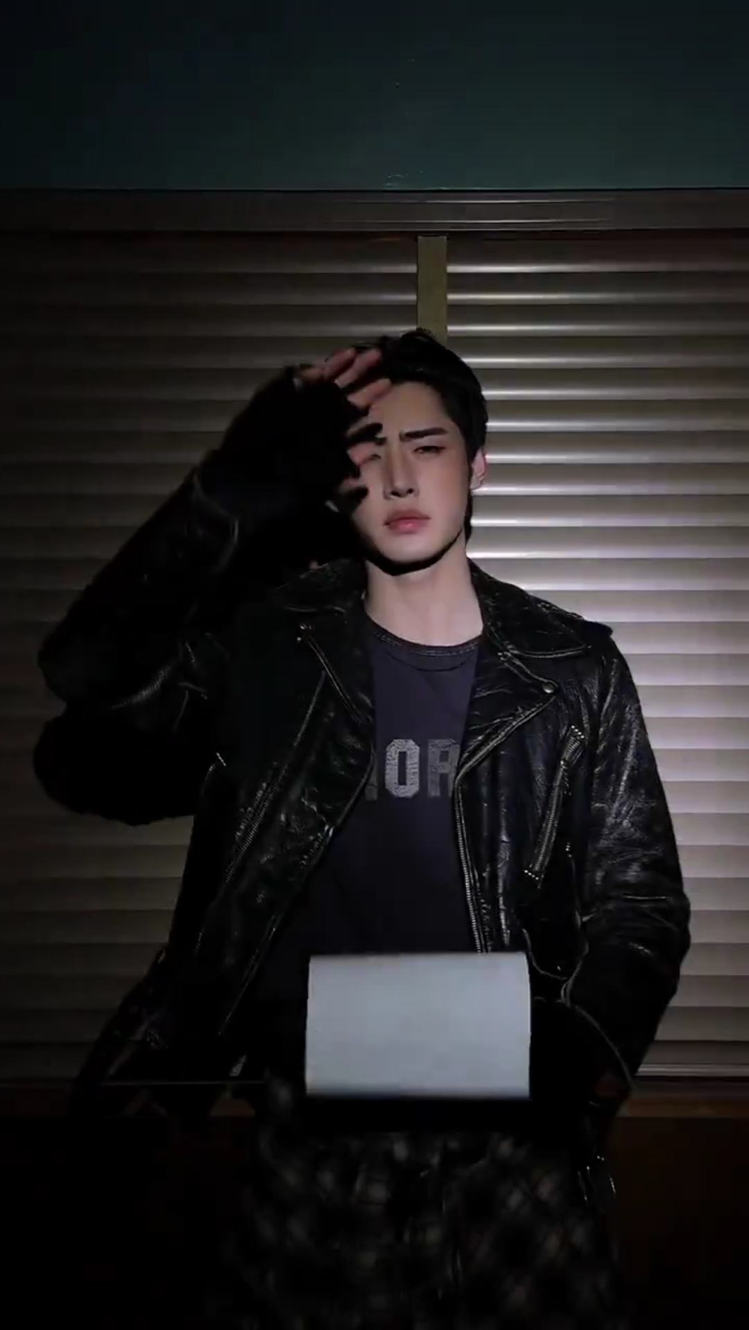 Latest photo of Sunghoon (ENHYPEN)