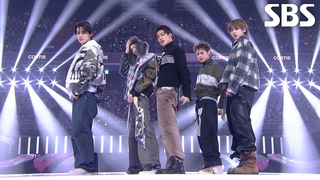 A moment captured by CORTIS's fan