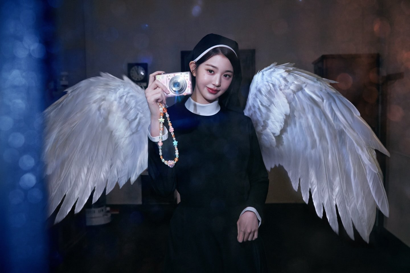 Behind-the-scenes cut of Jang Wonyoung (IVE)