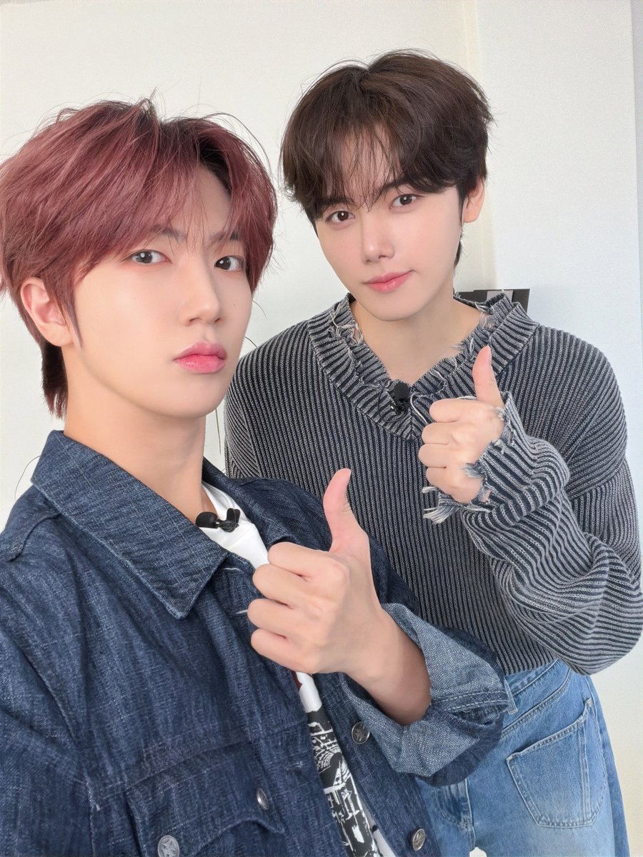 Latest photo of CRAVITY