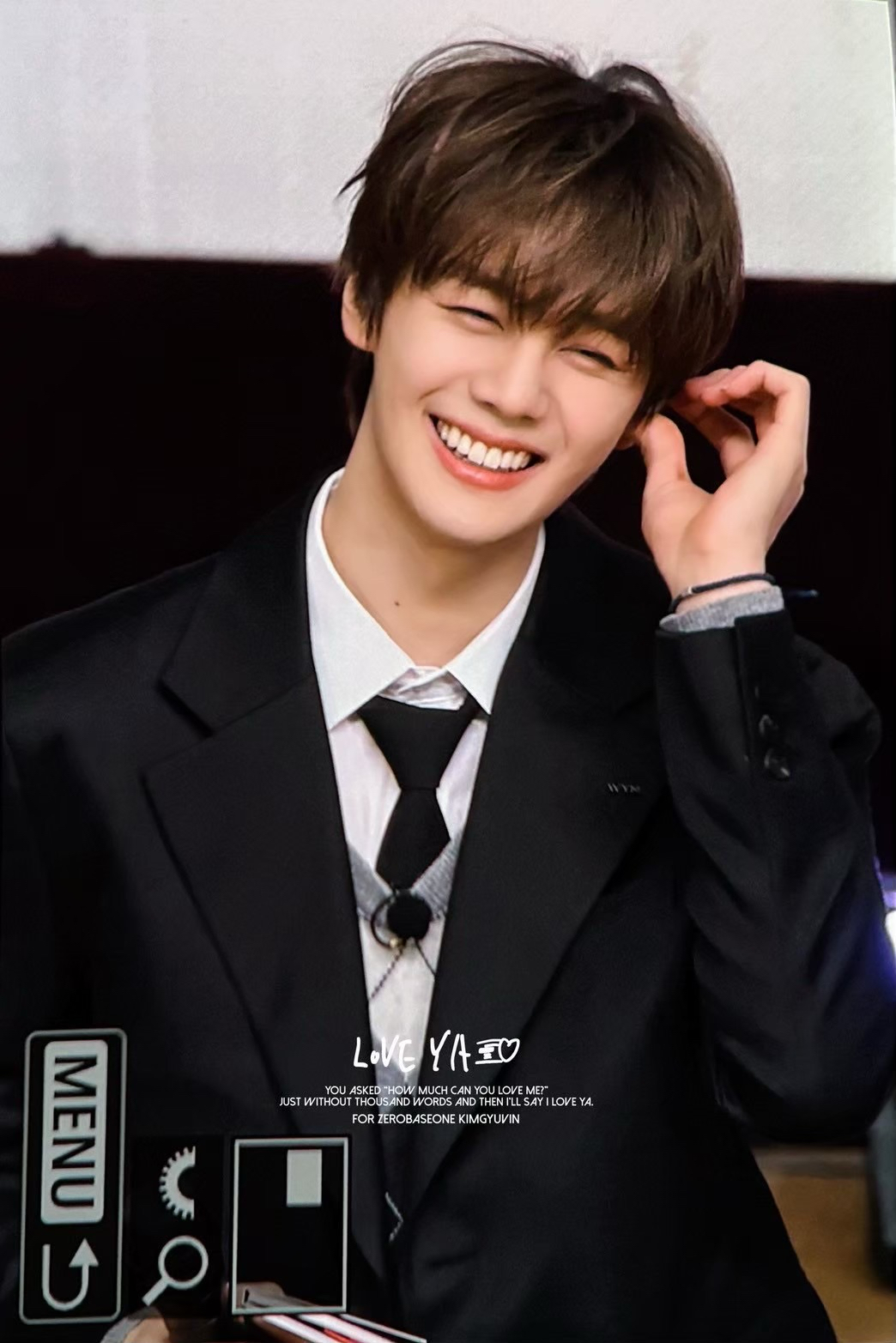 Latest photo of Kim Gyuvin (ZEROBASEONE)
