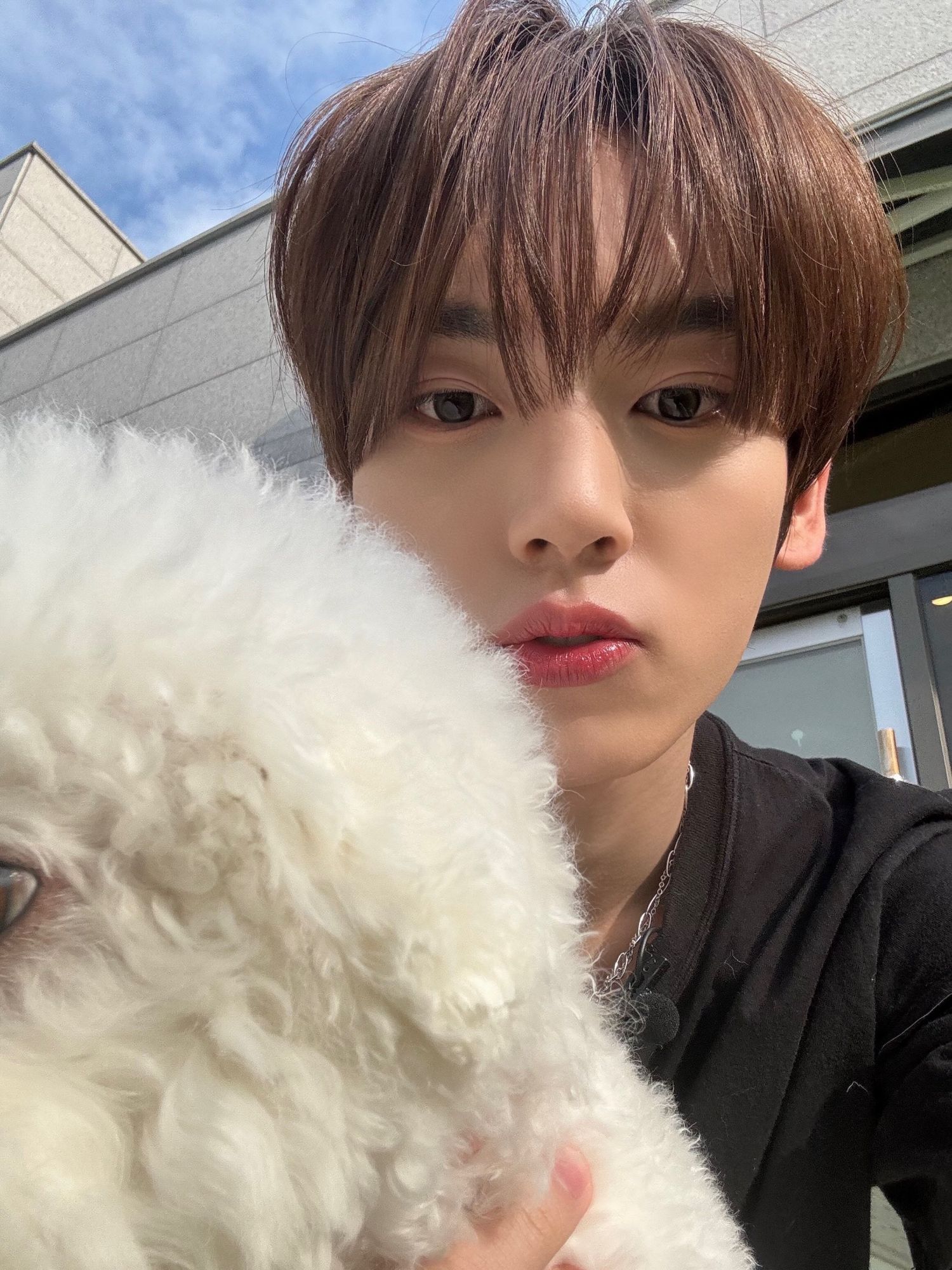 Behind-the-scenes cut of Han Yujin (ZEROBASEONE)