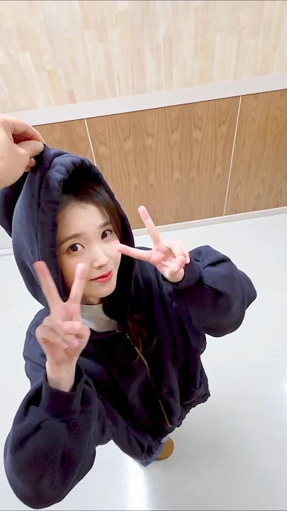 Recent activity shot of IU