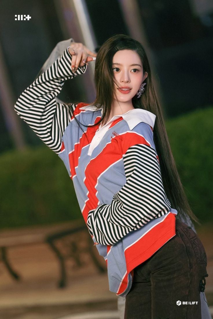 Latest photo of Minju (ILLIT)