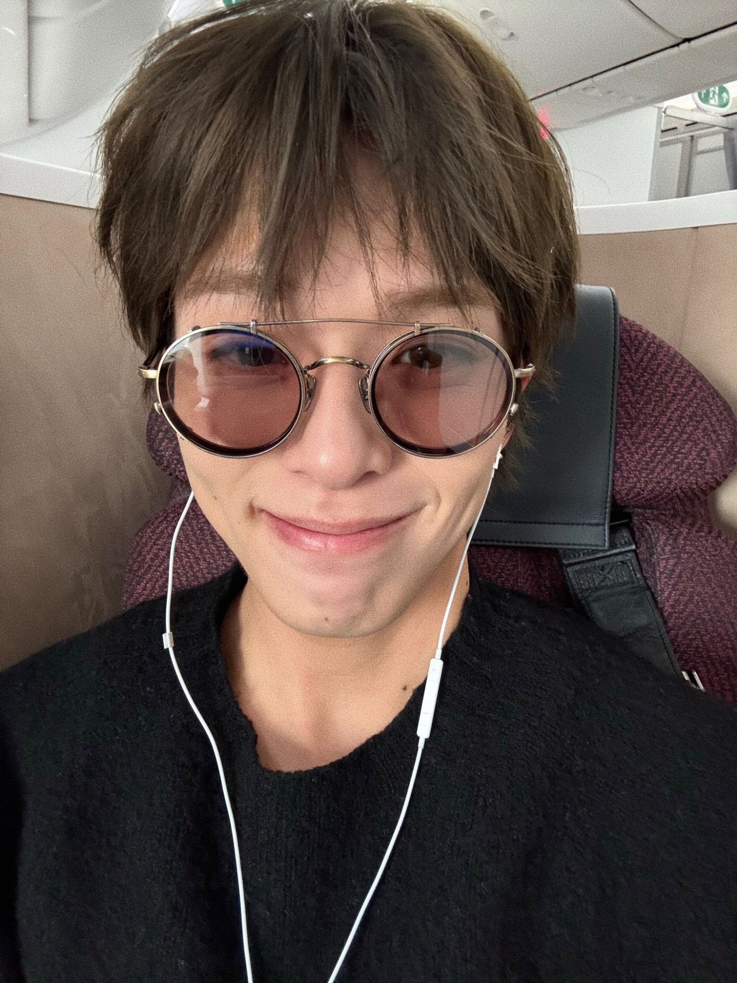 Asahi (TREASURE)的最新活动照片