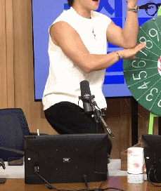 Recent activity shot of Hwang Chiyeol