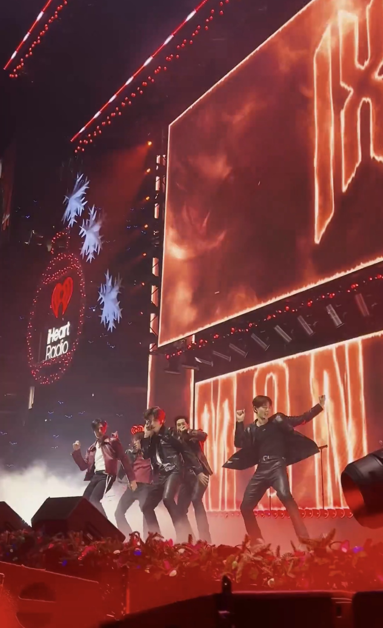 Explosive post in the Choeaedol community