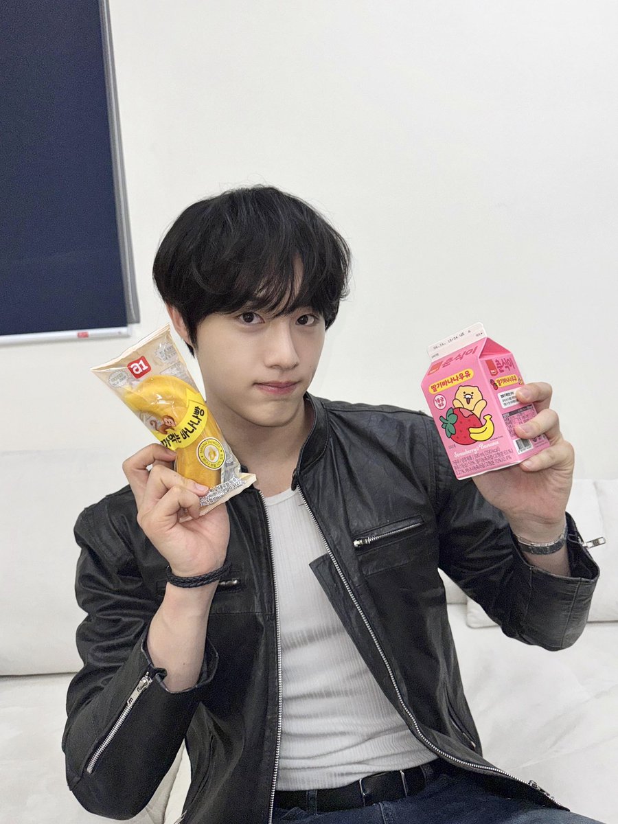 A moment captured by CIX's fan