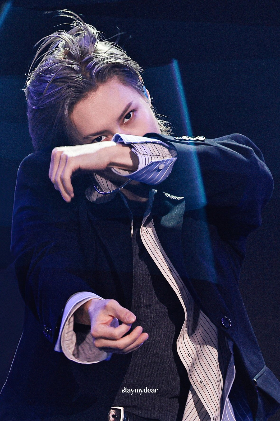 A moment captured by Taemin (SHINee)'s fan