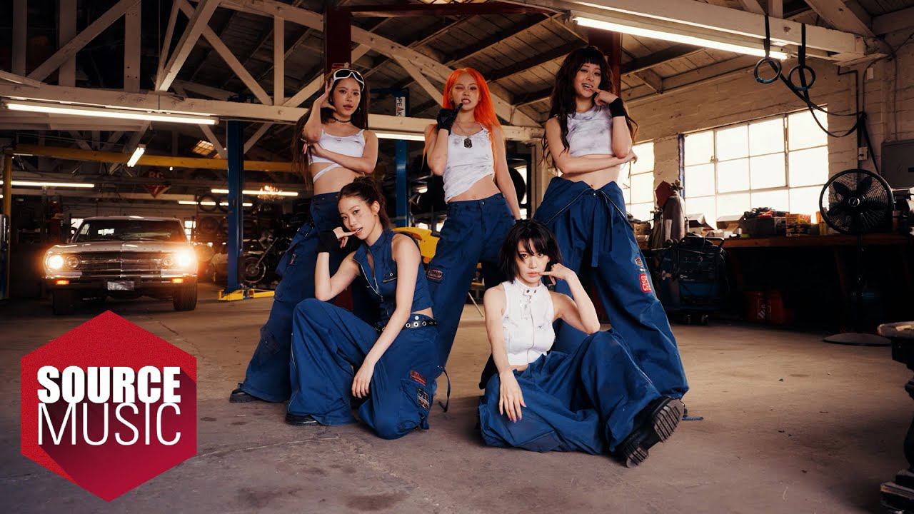 Latest photo of LE SSERAFIM