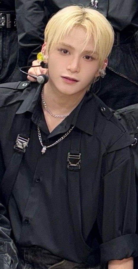 Zayyan (XODIAC)的幕后花絮