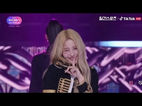 Latest photo of KISS OF LIFE