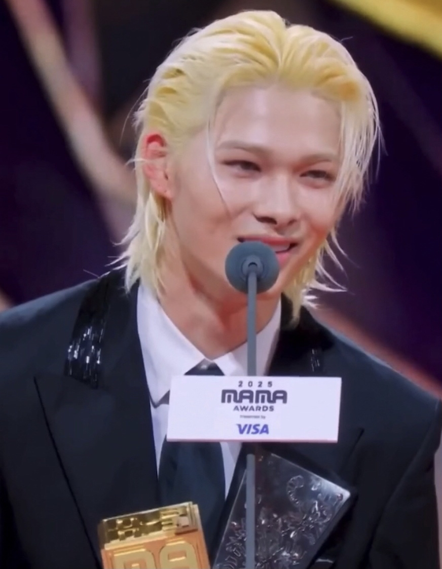 NI-KI (ENHYPEN)的最新照片