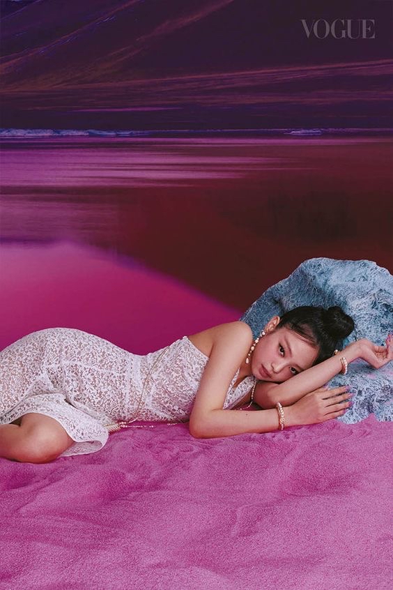 Behind-the-scenes cut of Jennie (BLACKPINK)