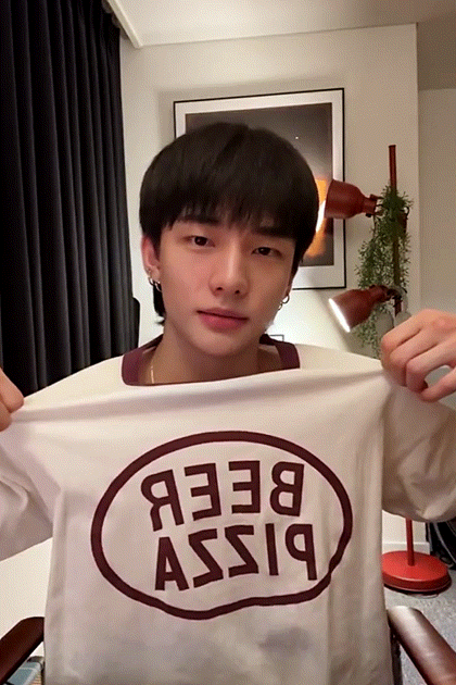 Behind-the-scenes cut of Hyunjin (Stray Kids)