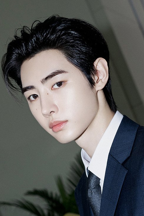 成訓 (ENHYPEN)的最新照片