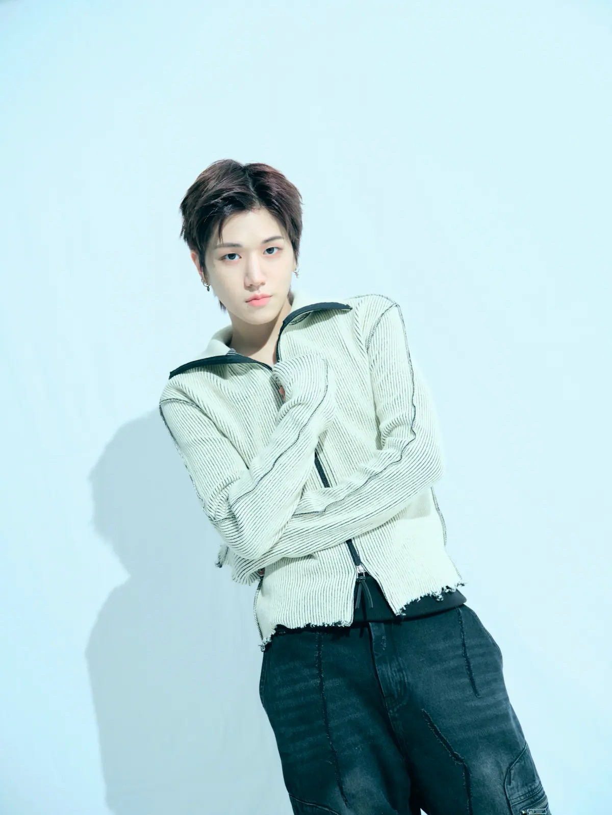 Latest photo of Riwoo (BOYNEXTDOOR)