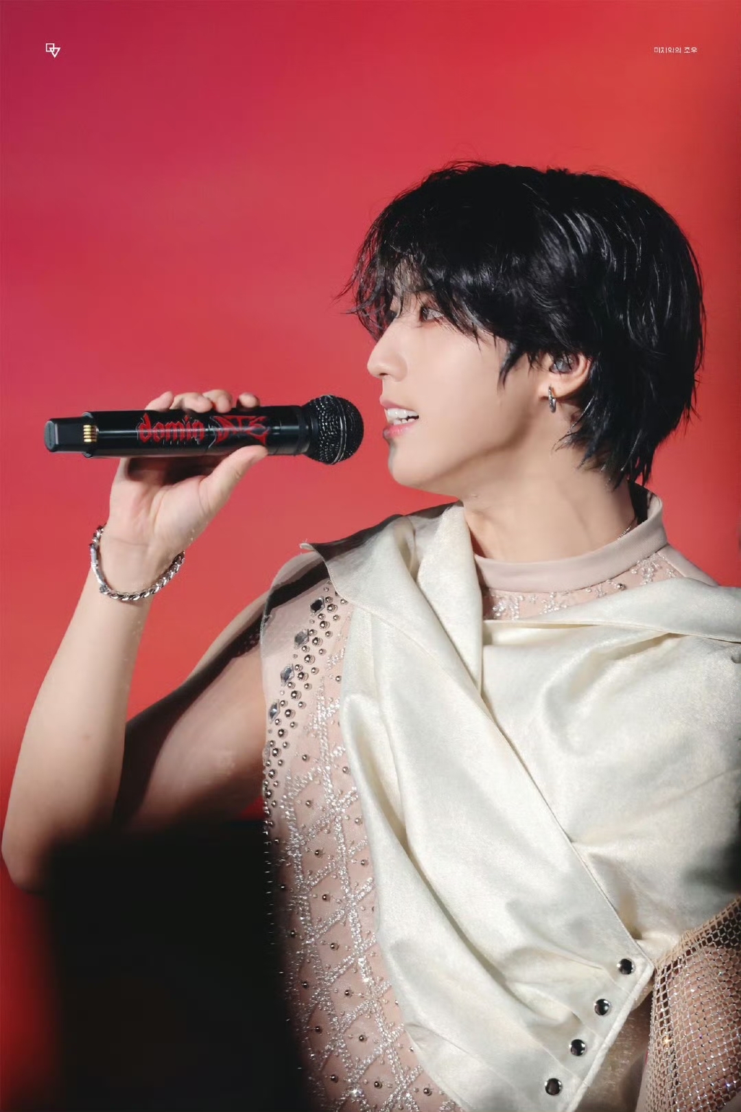 Latest photo of HAN (Stray Kids)