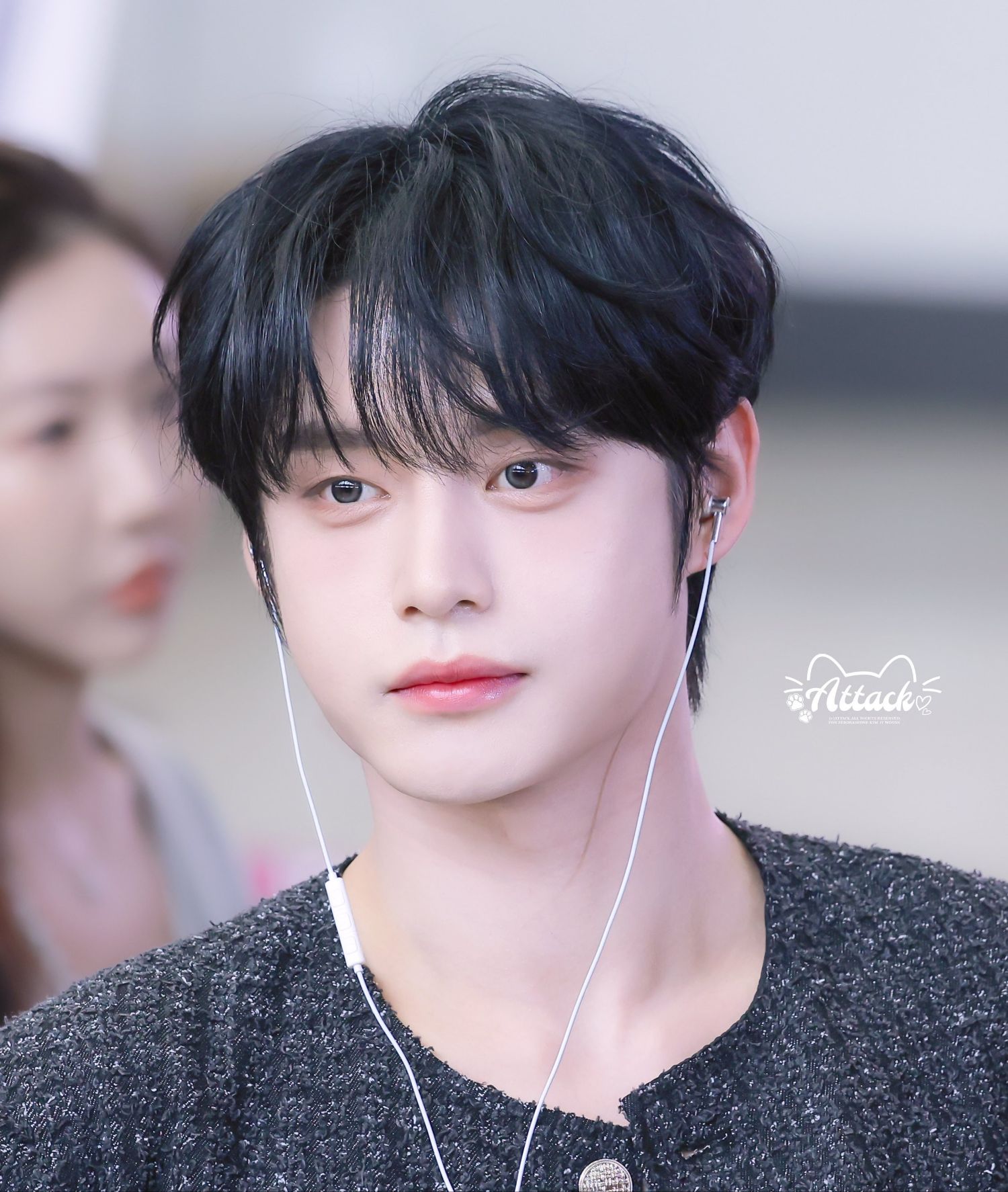 Latest photo of Kim Jiwoong (ZEROBASEONE)