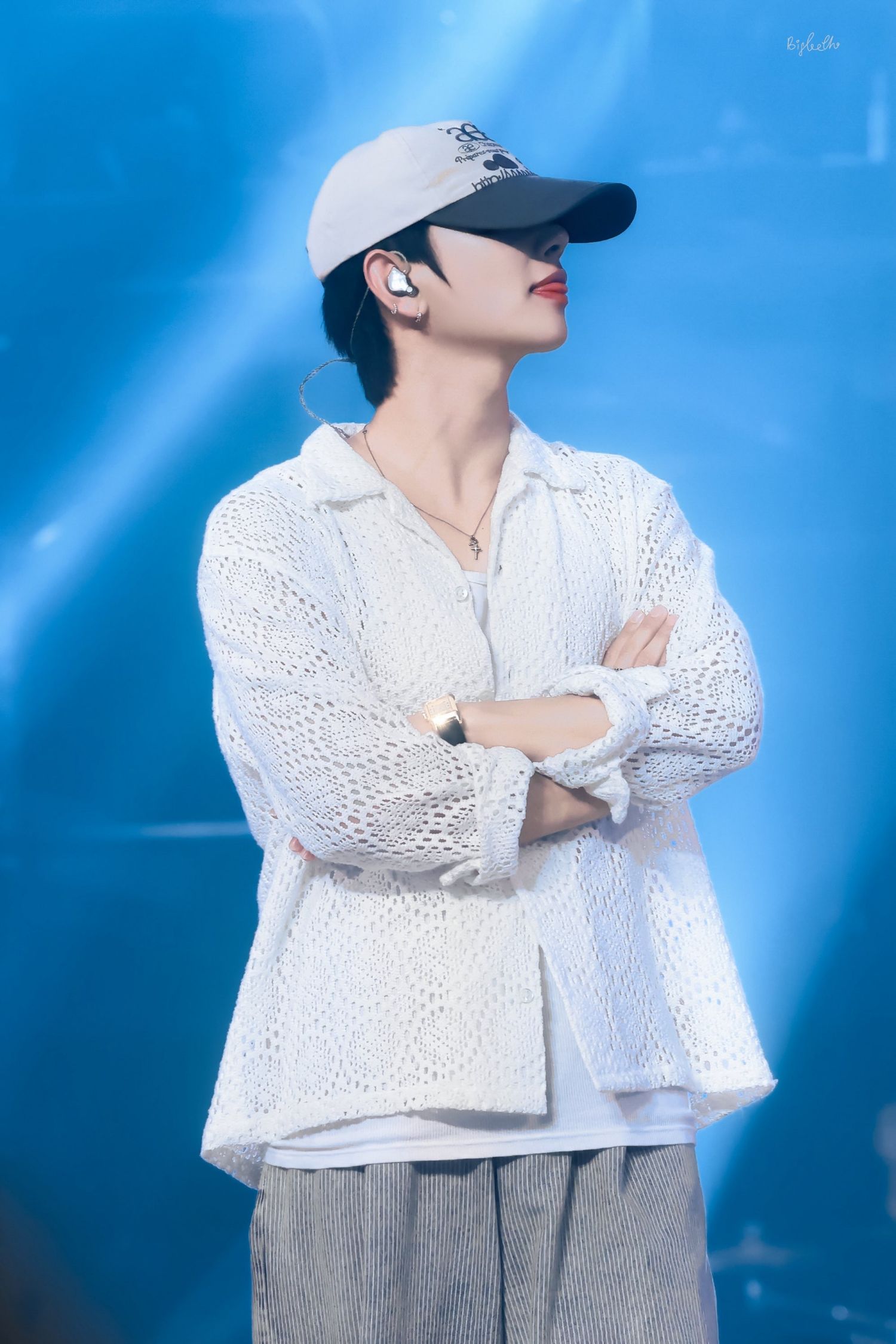 Behind-the-scenes cut of Joshua (SEVENTEEN)