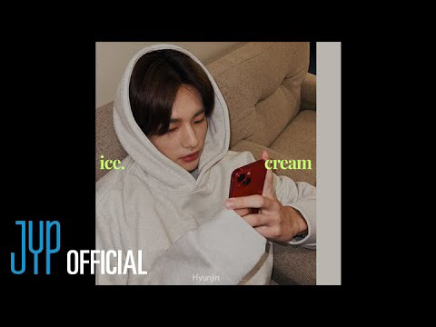 Recent activity shot of Hyunjin (Stray Kids)