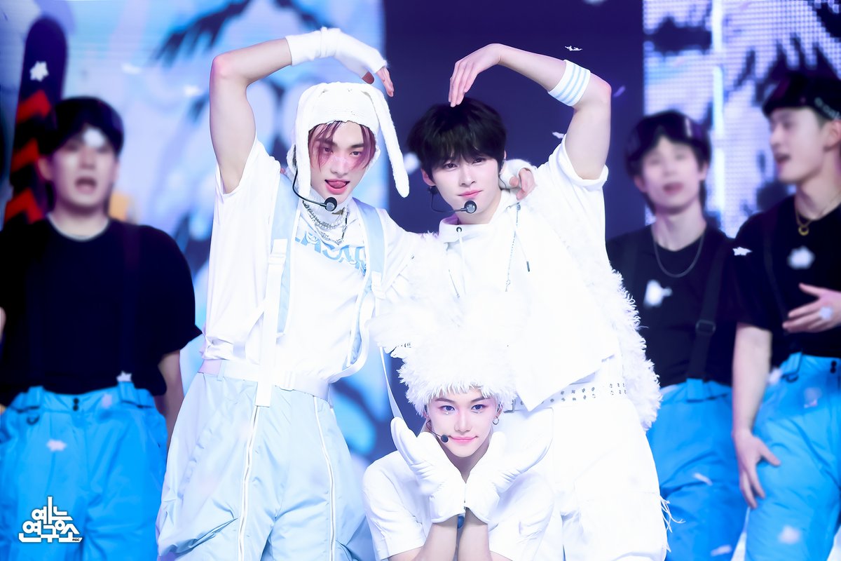 Latest photo of Hyunjin (Stray Kids)