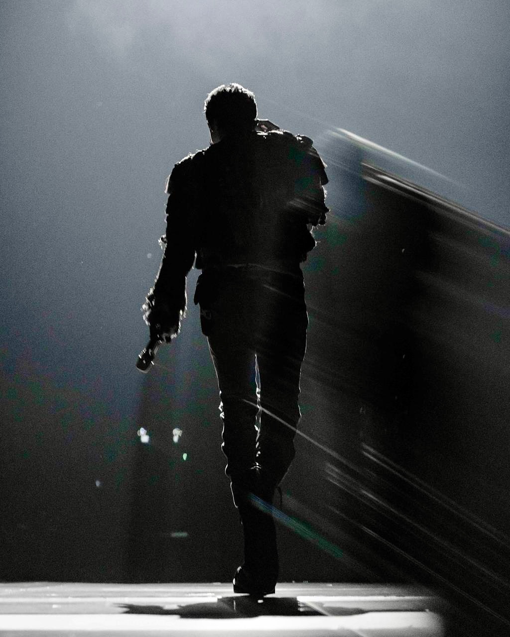 Recent activity shot of G-DRAGON (BIGBANG)