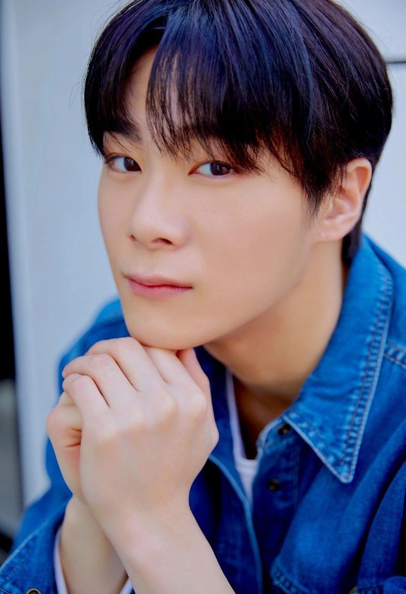 Recent activity shot of Moonbin (ASTRO)