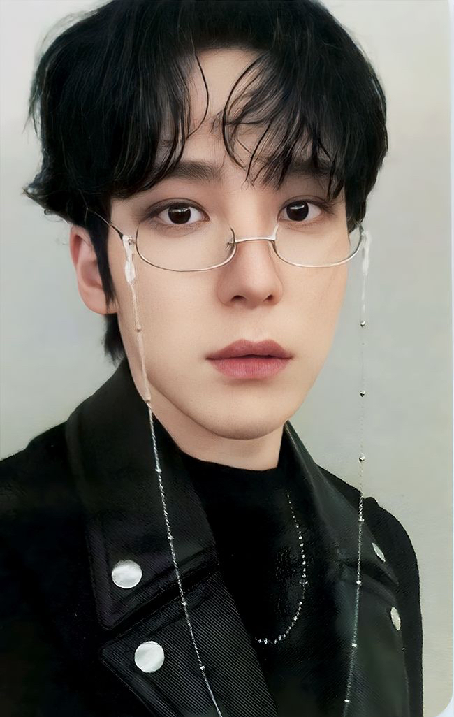Latest photo of Yunho (ATEEZ)