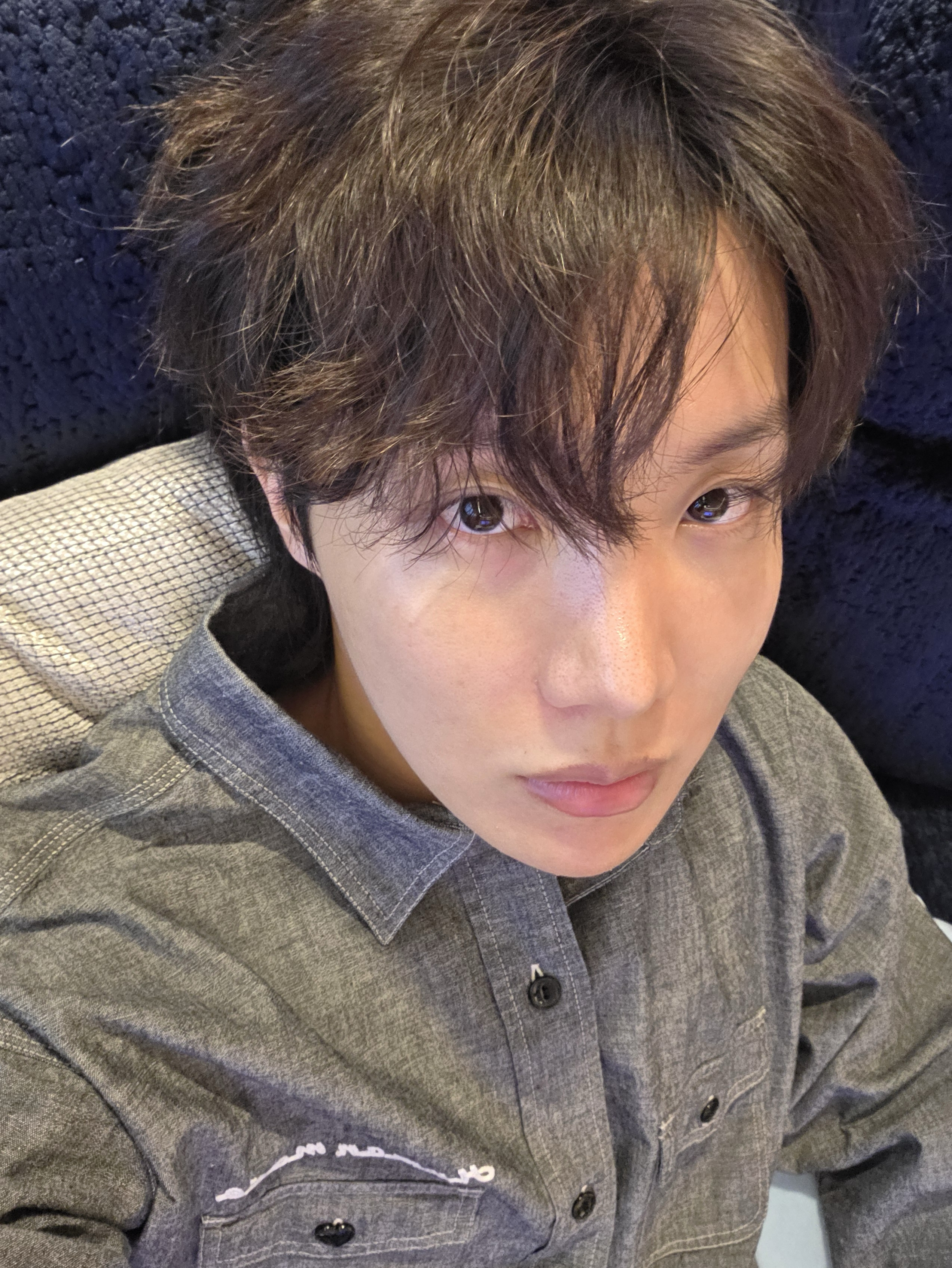 Momen yang diabadikan oleh penggemar j-hope (BTS)