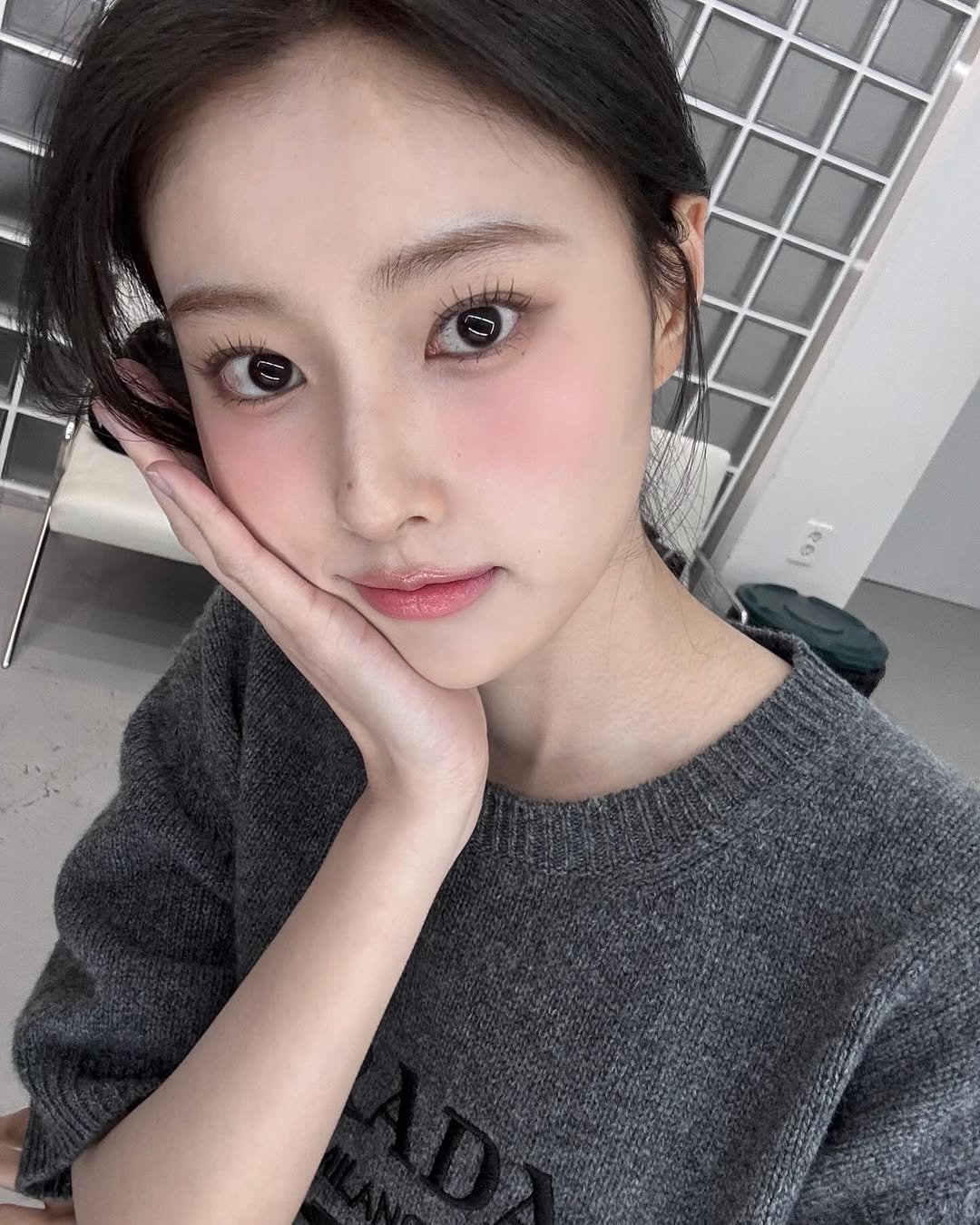 Recent activity shot of Kang Hyewon